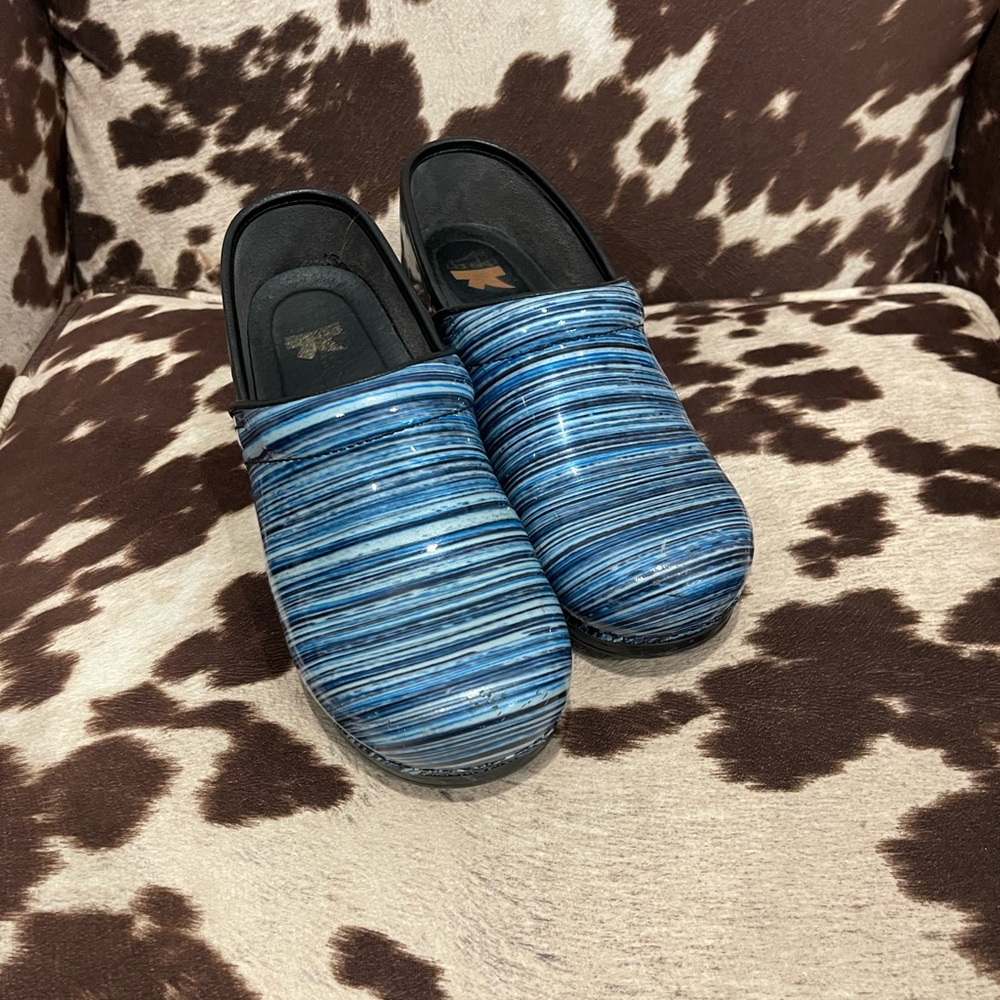 Dansko!! Size 40